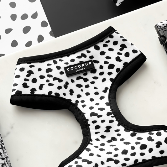 Arnés Ajustable para Perro con Estampado de Manchas Monocromáticas: M