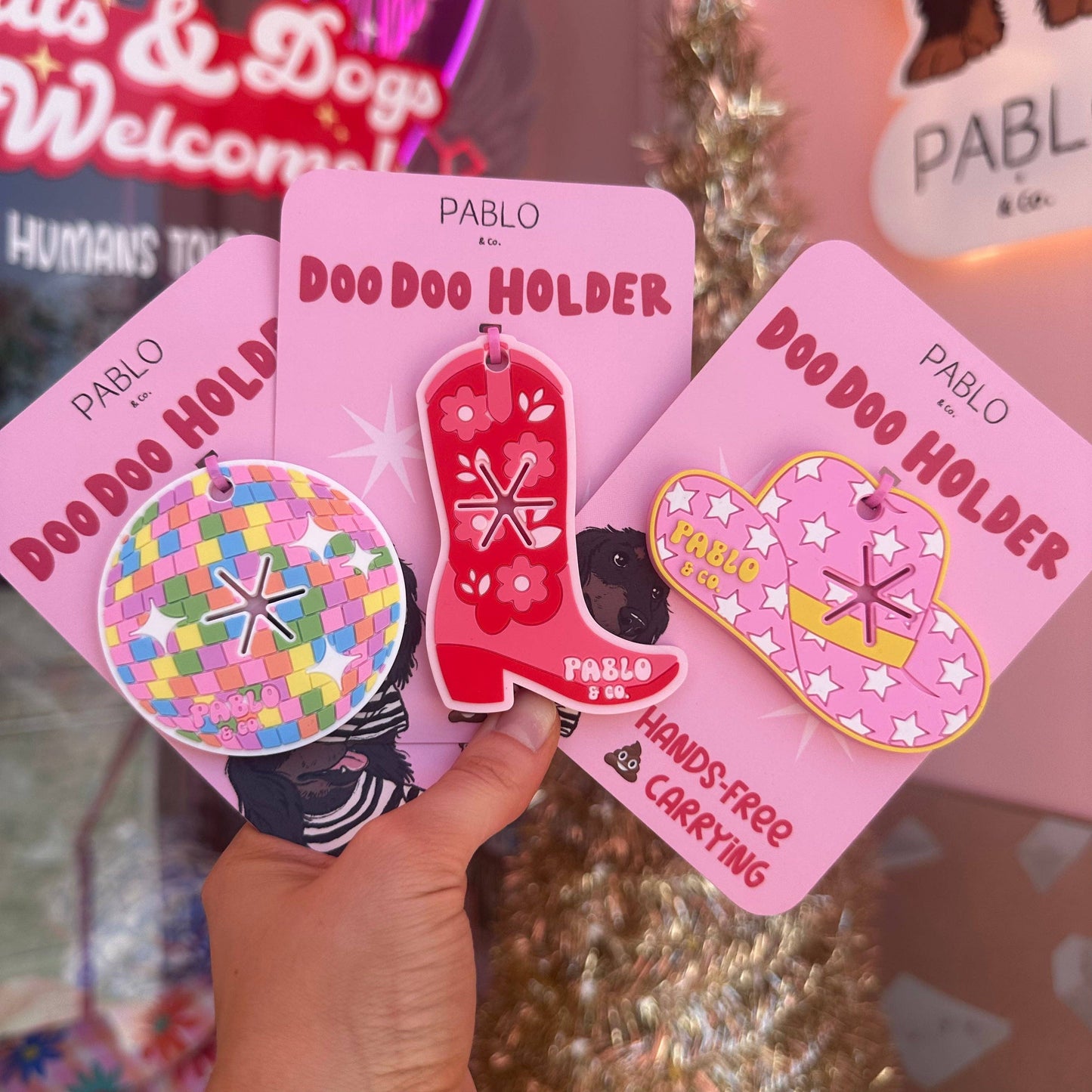 Hola: Doo Doo Holder